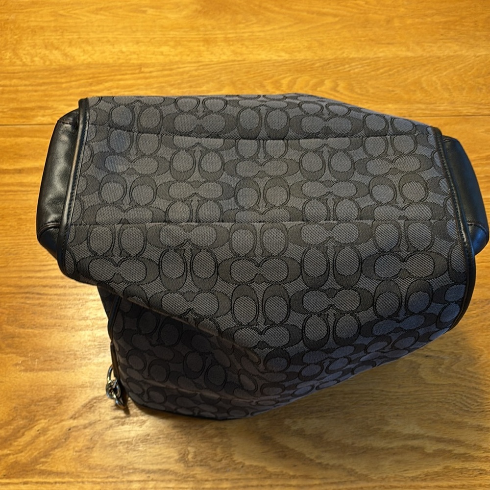 Coach Madison Phoebe Canvas Large Leather Triple Compartment Handbag. - Picture 7 of 12